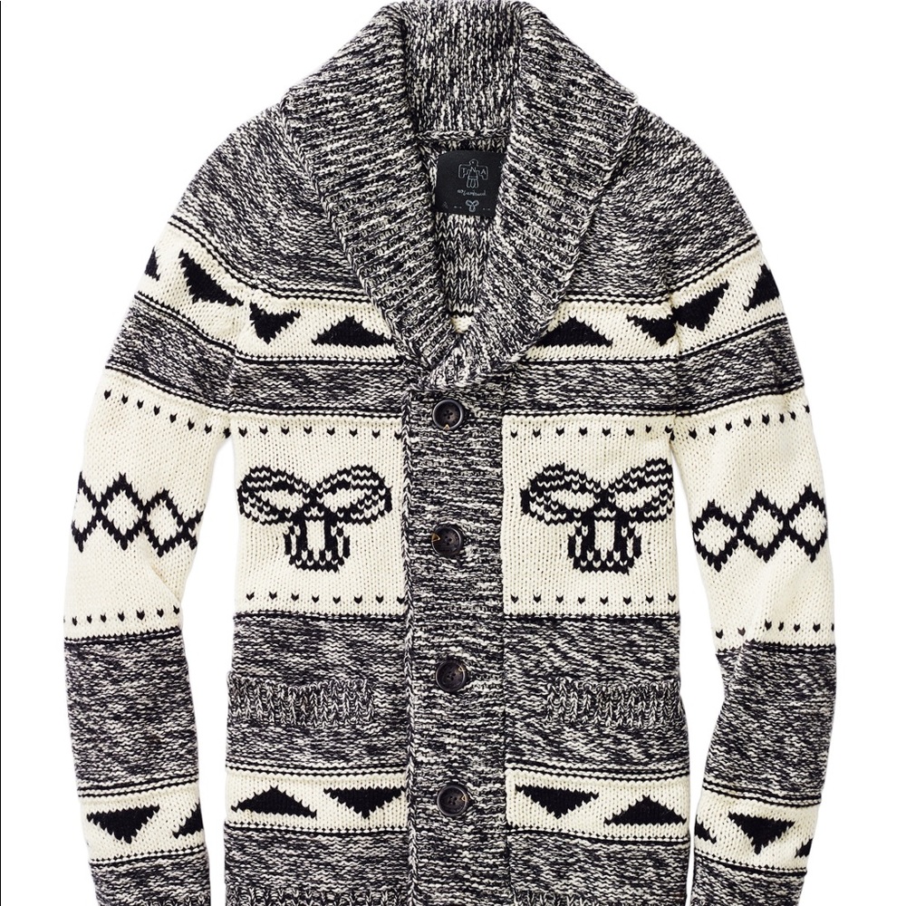 TNA sweater
